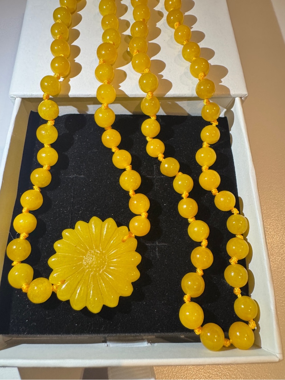 Jade Yellow Flower Bead Necklace - Women Jewelry